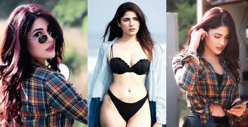 Renu Kaushal Looks Sexy in Bold Bikini Photoshoot