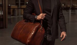 The Ultimate Guide to Leather Garment Bags for Travel: Stay Sharp, Organized, and Stylish